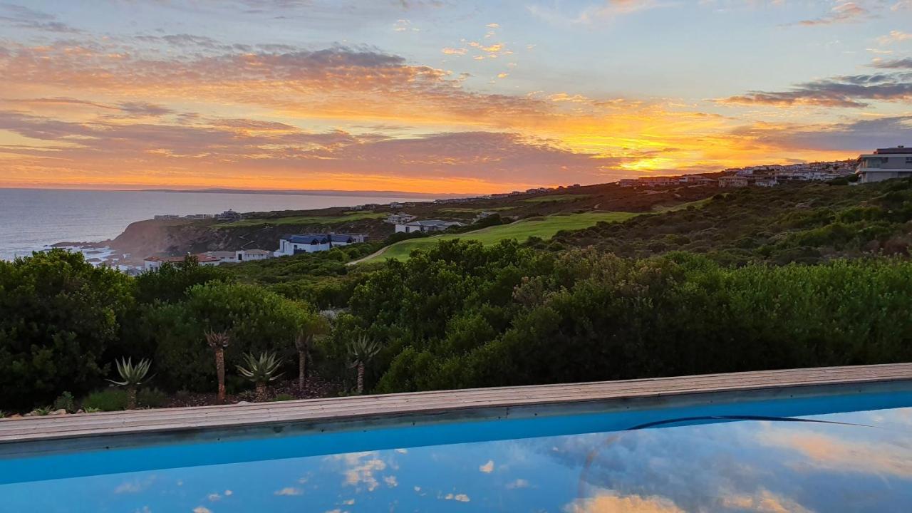 Luxury Home Located On Pinnacle Point Golf Estate Mossel Bay Exterior photo